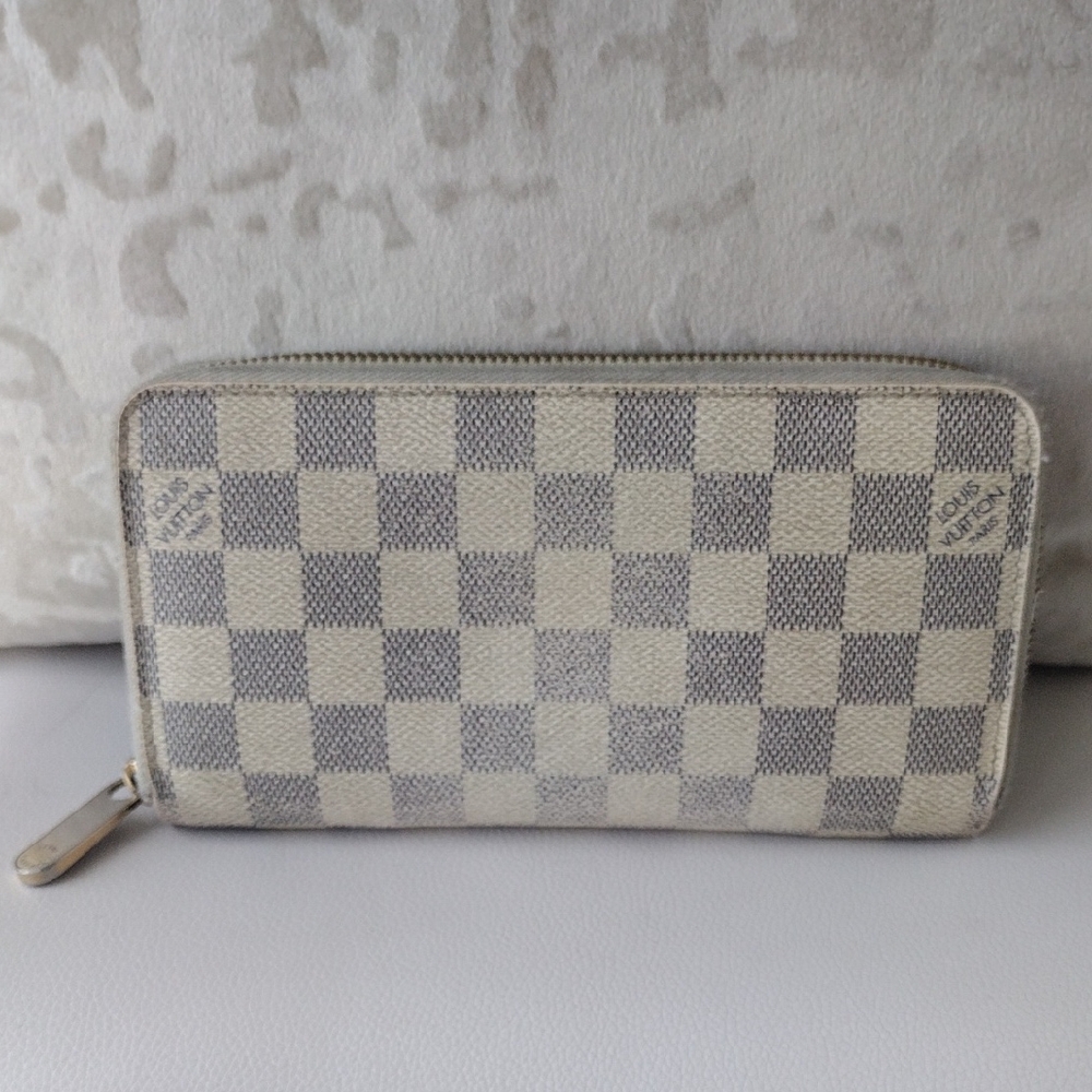 Louis Vuitton Zippy Wallet Damier Azur